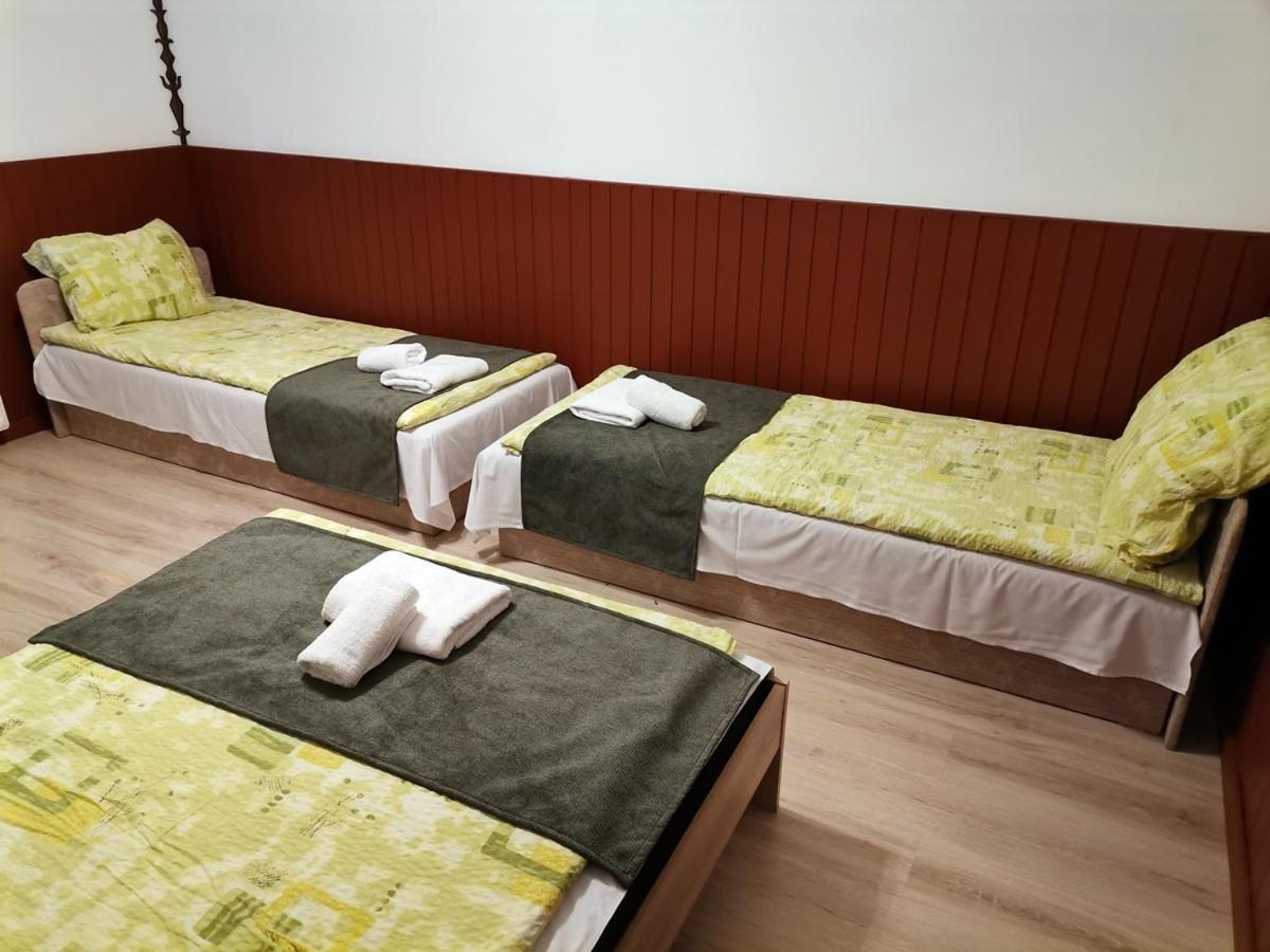Bed and Breakfast Nagy-Magyarorszag Park Isztimér Exteriér fotografie